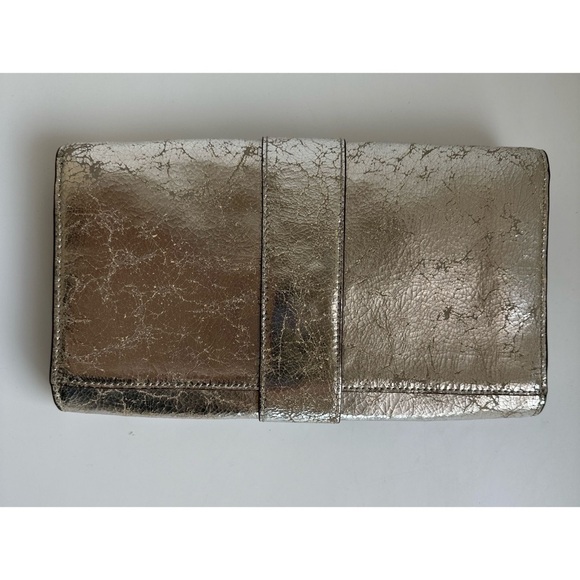 Vince Camuto Leather Wallet - Picture 2 of 9